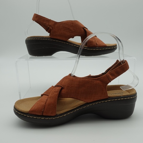 Clarks Women's Sandals in Rust Brown - Picture 3 of 10